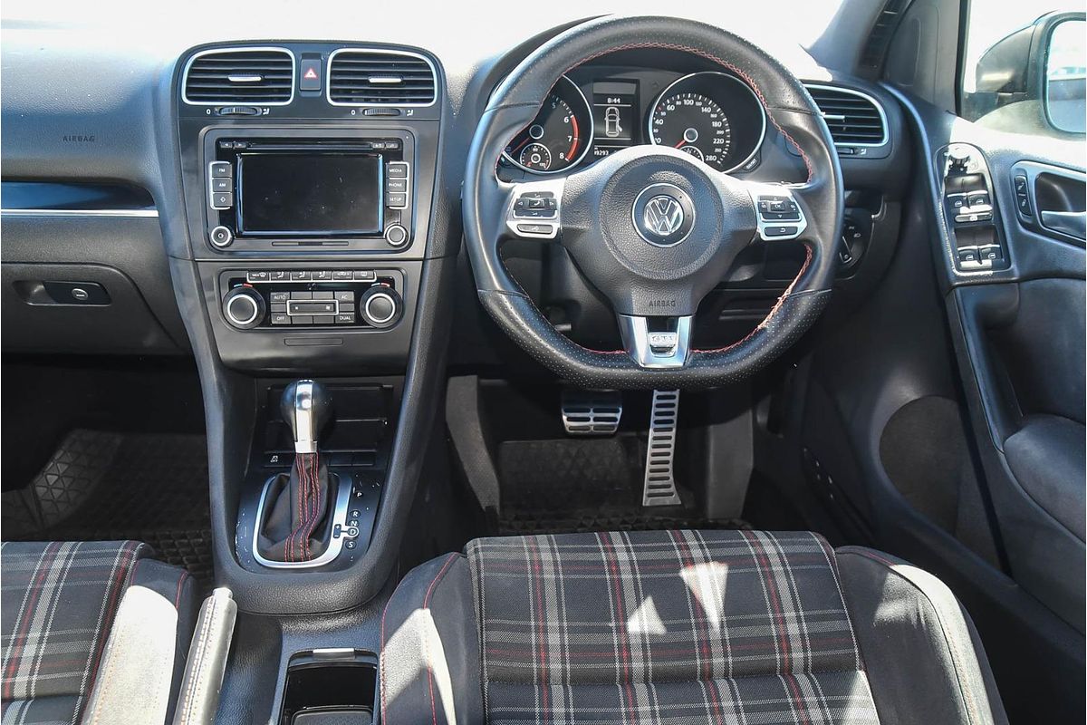 2010 Volkswagen Golf GTI VI