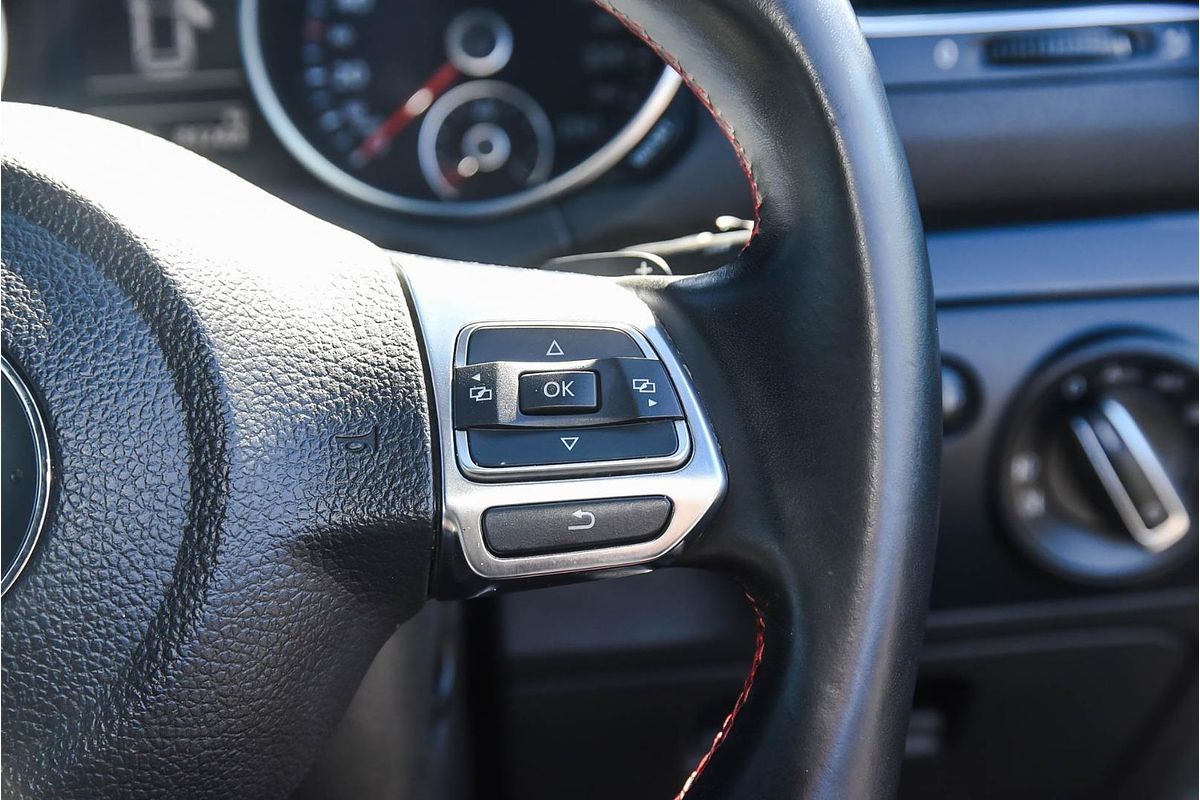 2010 Volkswagen Golf GTI VI