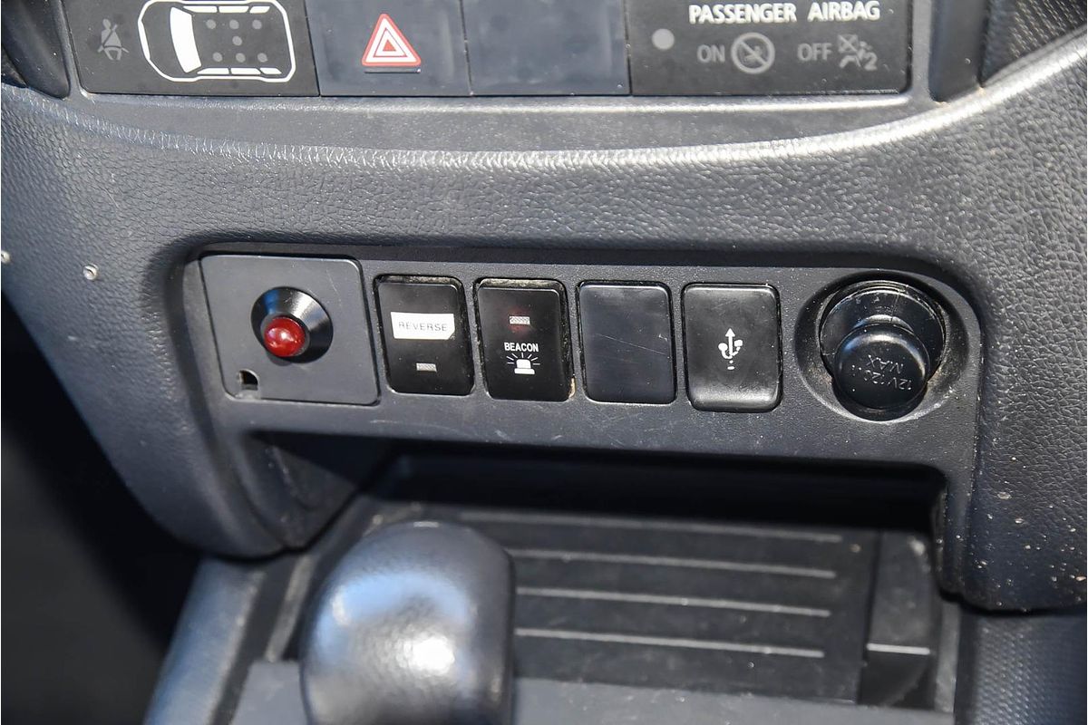 2022 Mitsubishi Triton GLX MR 4X4