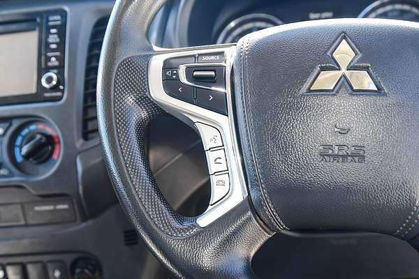 2022 Mitsubishi Triton GLX MR 4X4