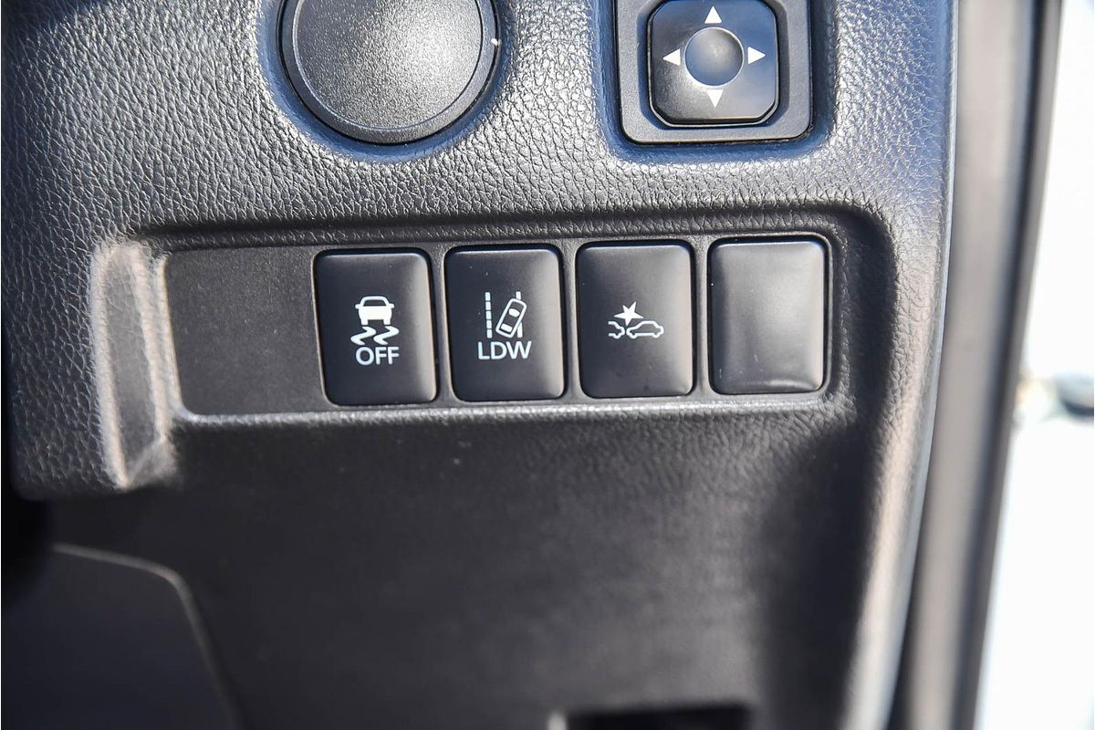 2022 Mitsubishi Triton GLX MR 4X4