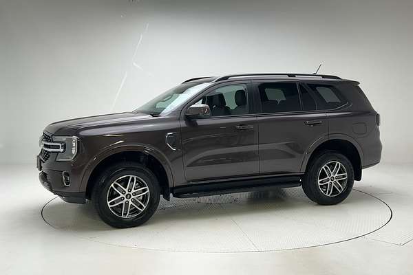 2024 Ford Everest Trend 2.0L thumb-3