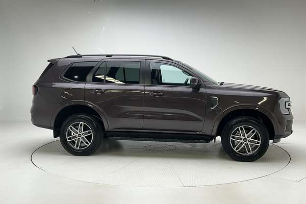 2024 Ford Everest Trend 2.0L thumb-8