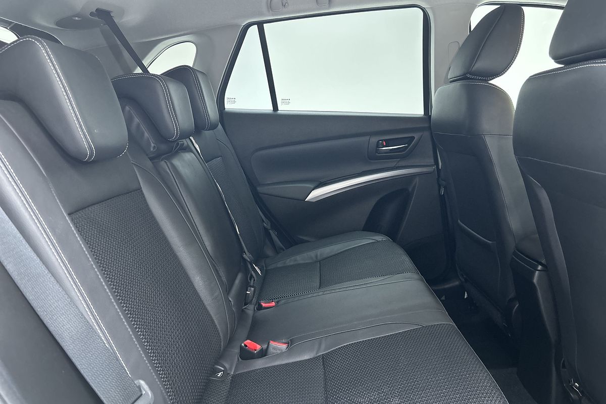 2023 Suzuki S-Cross Plus JYB