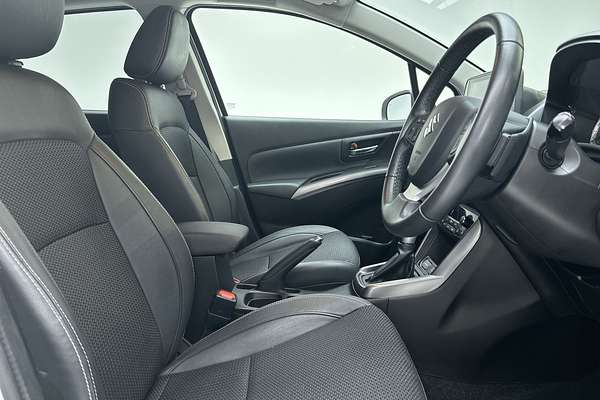 2023 Suzuki S-Cross Plus JYB