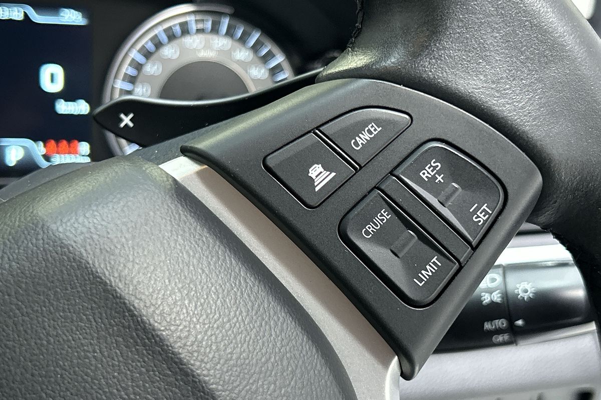 2023 Suzuki S-Cross Plus JYB