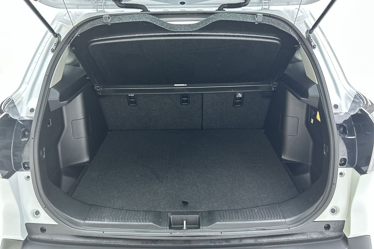 2023 Suzuki S-Cross Plus JYB