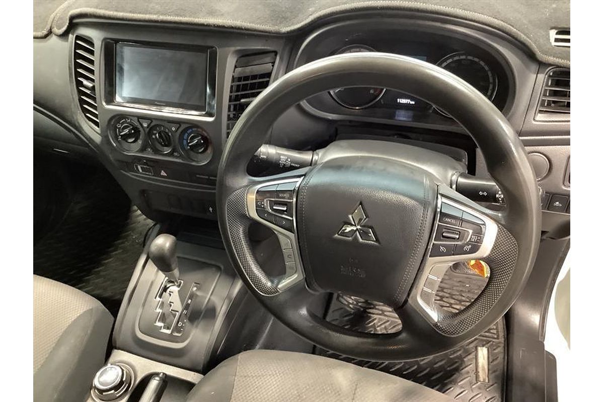 2020 Mitsubishi Triton GLX ADAS MR 4X4