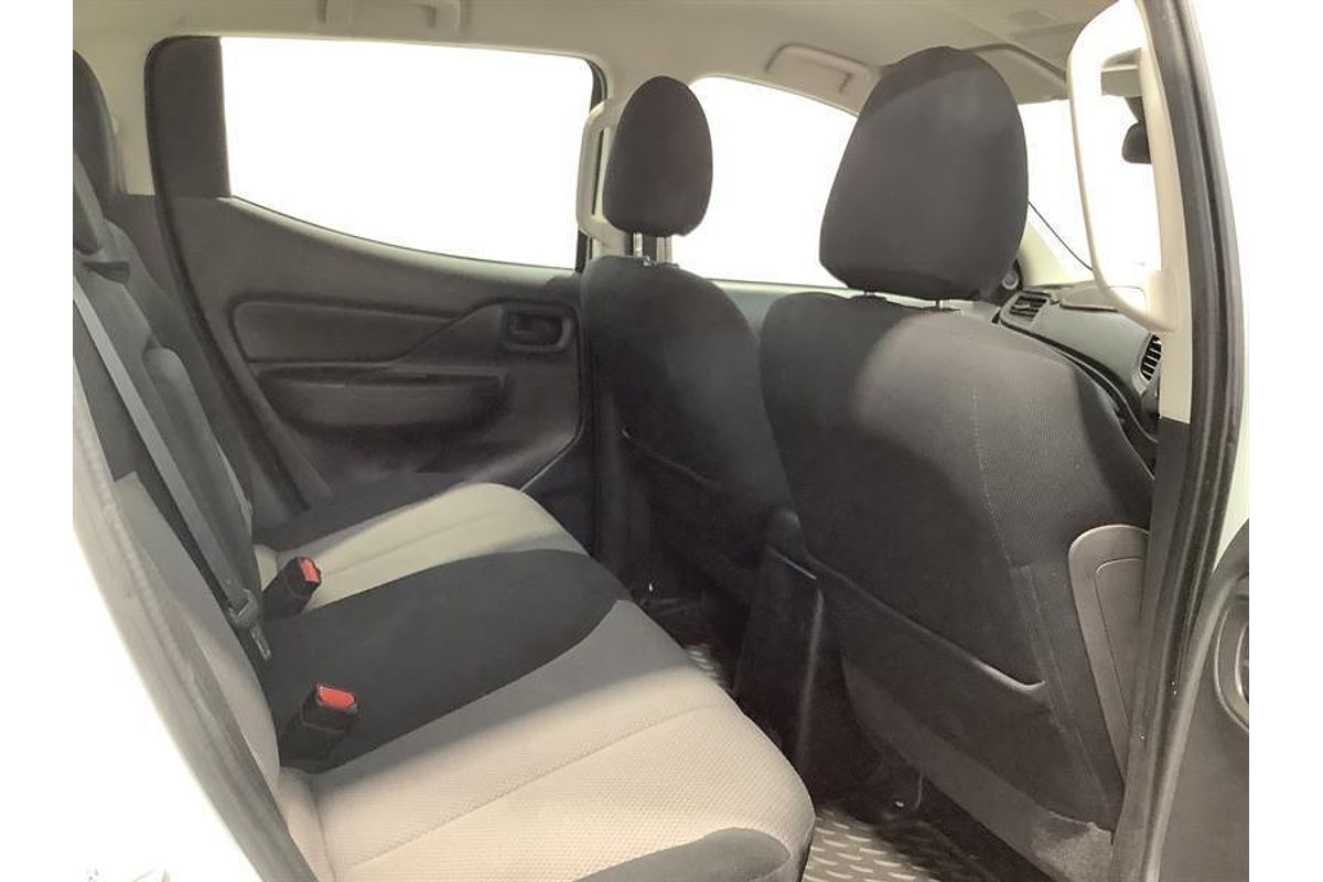 2020 Mitsubishi Triton GLX ADAS MR 4X4