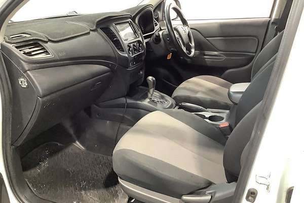 2020 Mitsubishi Triton GLX ADAS MR 4X4