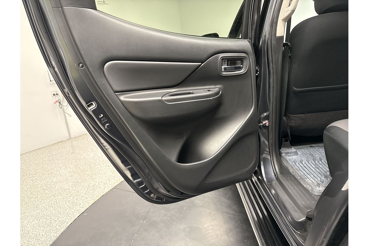 2021 Mitsubishi Triton GLX-R MR 4X4