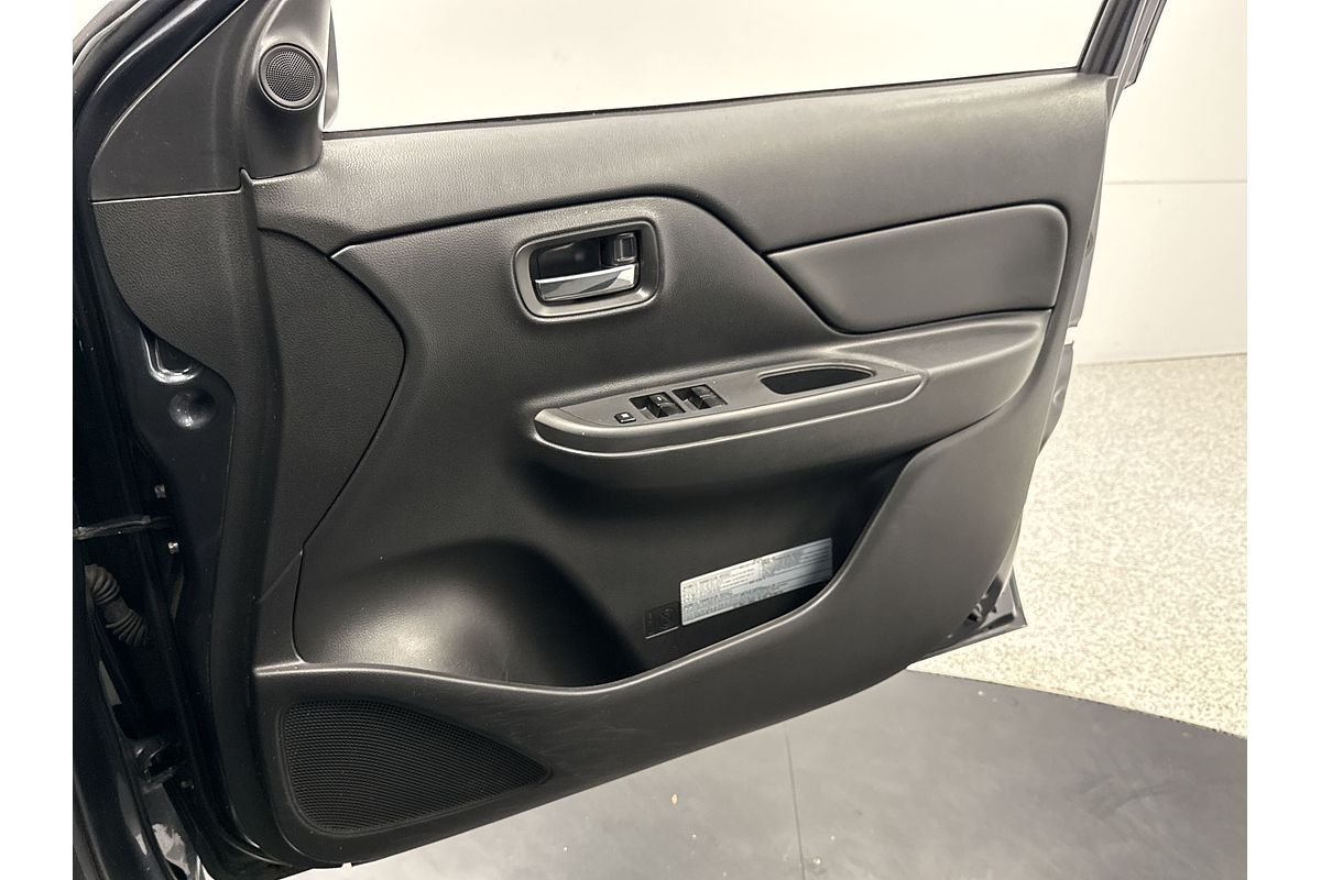 2021 Mitsubishi Triton GLX-R MR 4X4