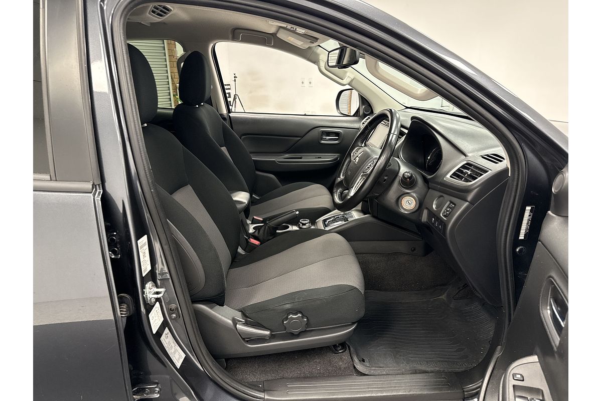 2021 Mitsubishi Triton GLX-R MR 4X4