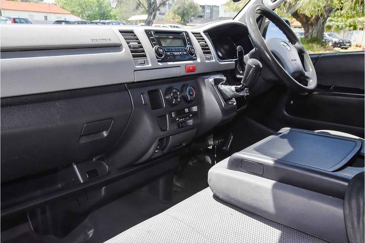 2013 Toyota Hiace KDH201R LWB