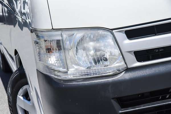 2013 Toyota Hiace KDH201R LWB