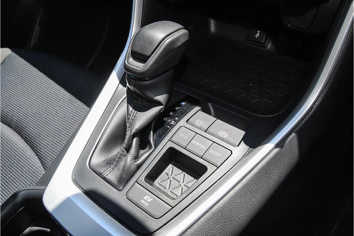 2020 Toyota RAV4 GX AXAH52R