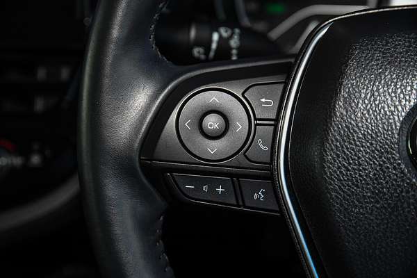 2021 Toyota Camry Ascent Sport AXVH70R