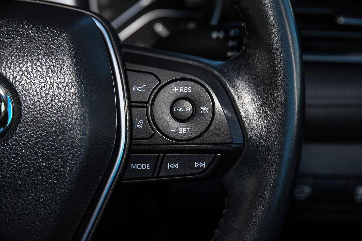 2021 Toyota Camry Ascent Sport AXVH70R