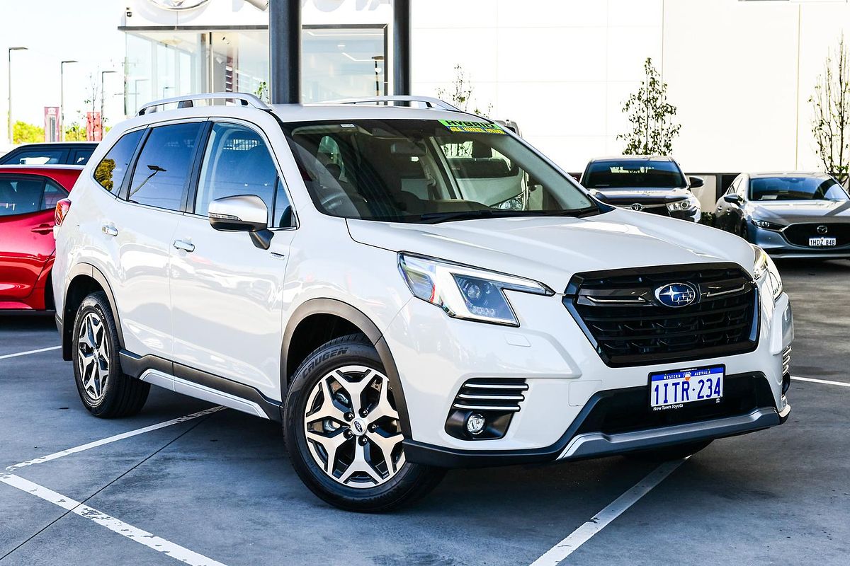 2022 Subaru Forester Hybrid L S5