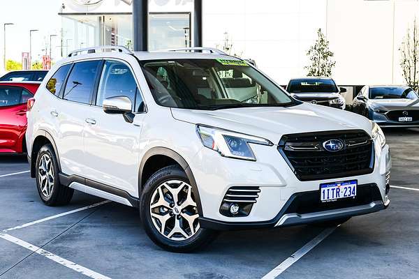 2022 Subaru Forester Hybrid L S5