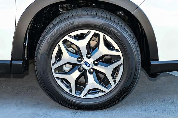 2022 Subaru Forester Hybrid L S5