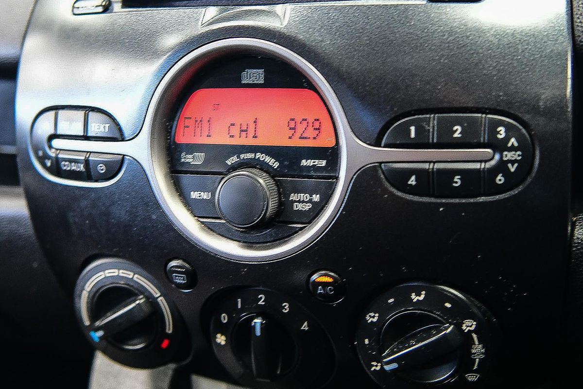 2010 Mazda 2 Maxx DE Series 1