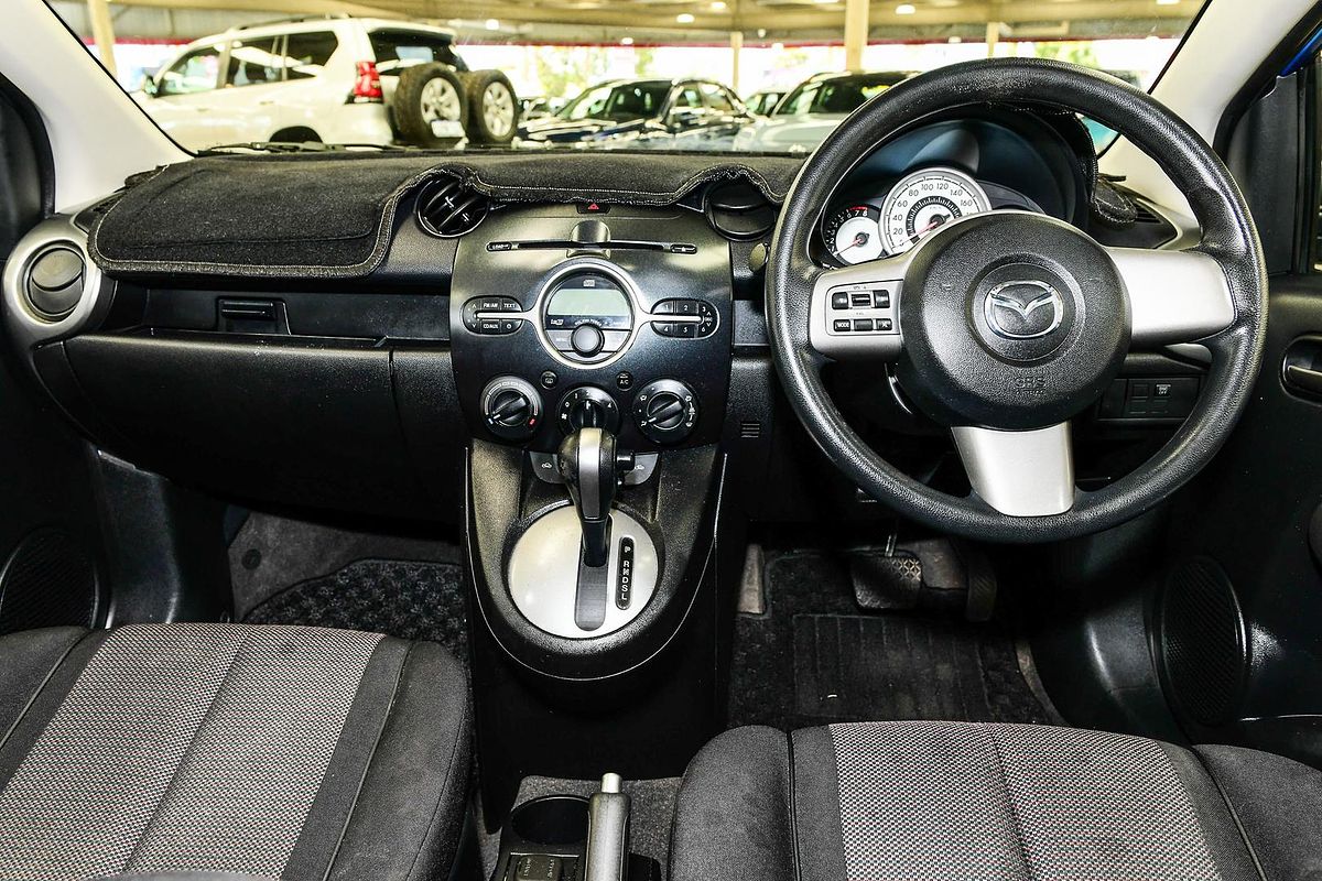 2010 Mazda 2 Maxx DE Series 1