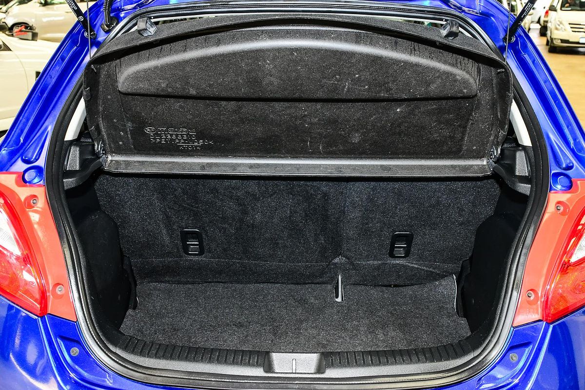 2010 Mazda 2 Maxx DE Series 1