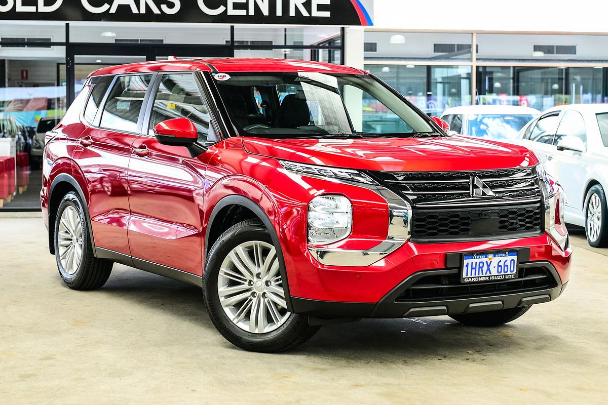 2022 Mitsubishi Outlander ES ZM