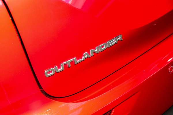 2022 Mitsubishi Outlander ES ZM