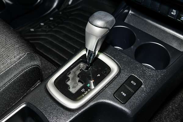 2024 Toyota Hilux SR GUN126R 4X4