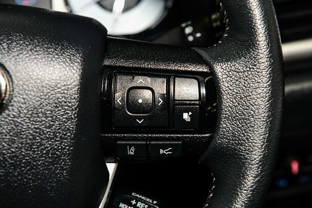 2024 Toyota Hilux SR GUN126R 4X4