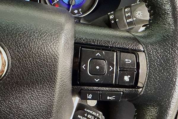 2019 Toyota Hilux SR5 GUN126R 4X4