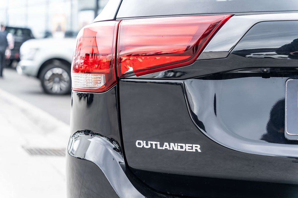 2020 Mitsubishi Outlander Black Edition ZL