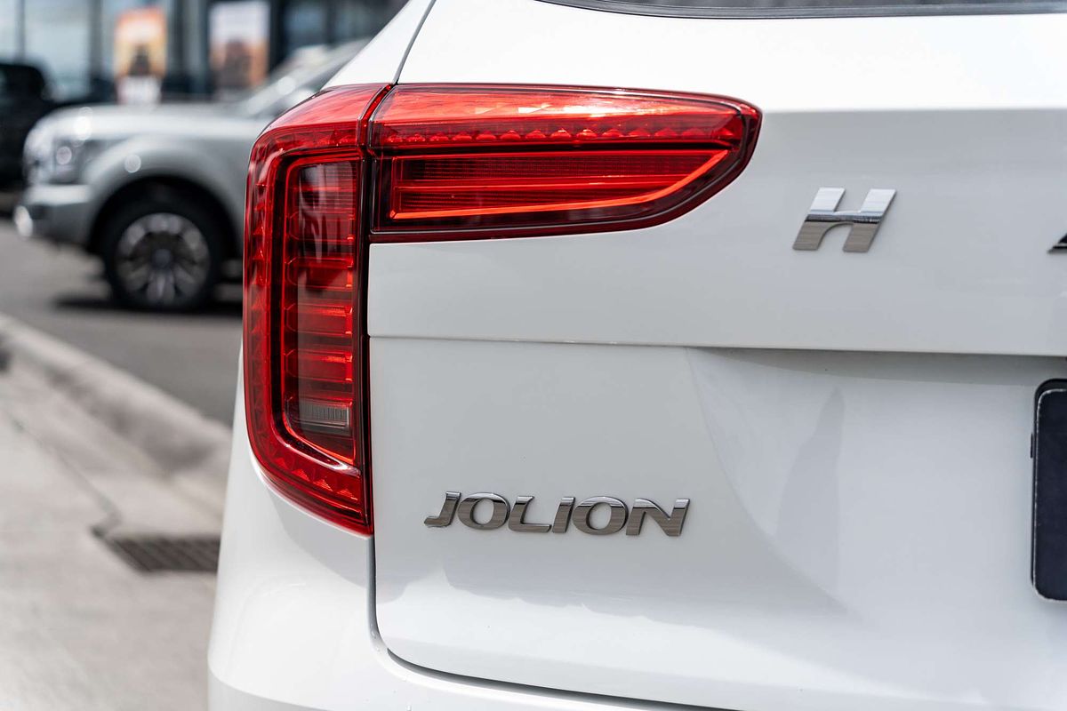 2022 GWM Haval Jolion Lux A01
