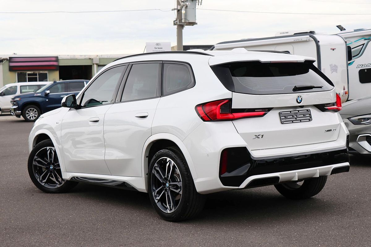2023 BMW X1 xDrive20i M Sport U11