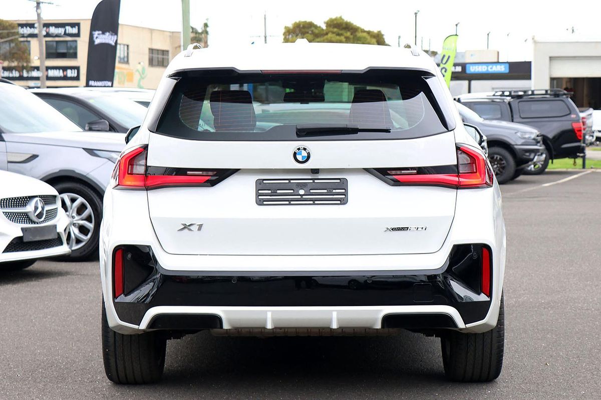 2023 BMW X1 xDrive20i M Sport U11