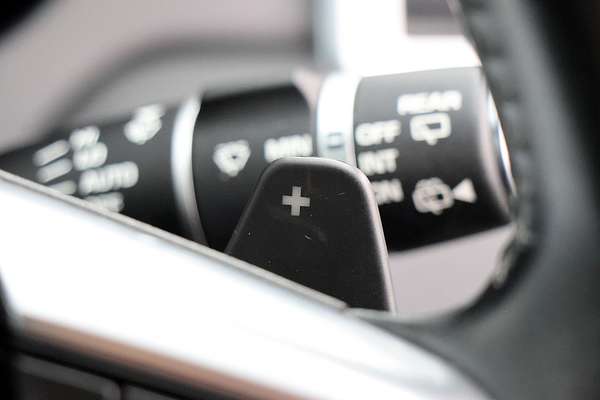 2015 Land Rover Discovery Sport Si4 SE L550