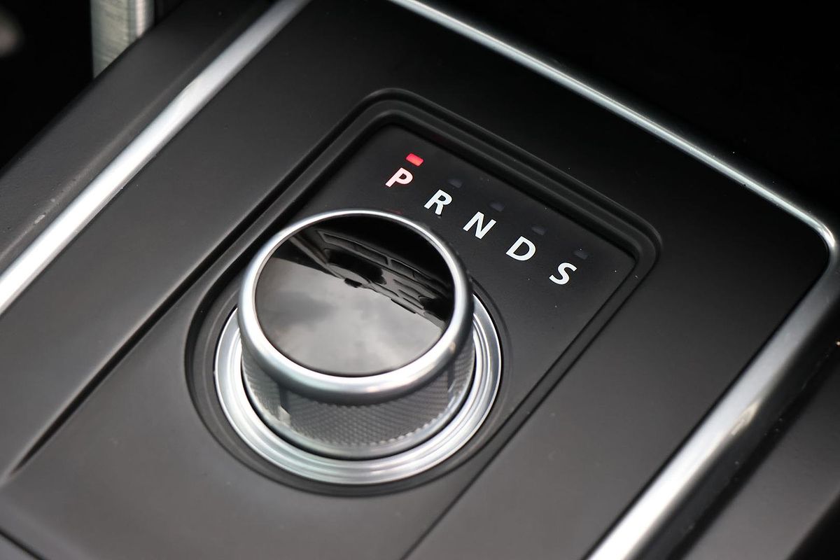 2015 Land Rover Discovery Sport Si4 SE L550