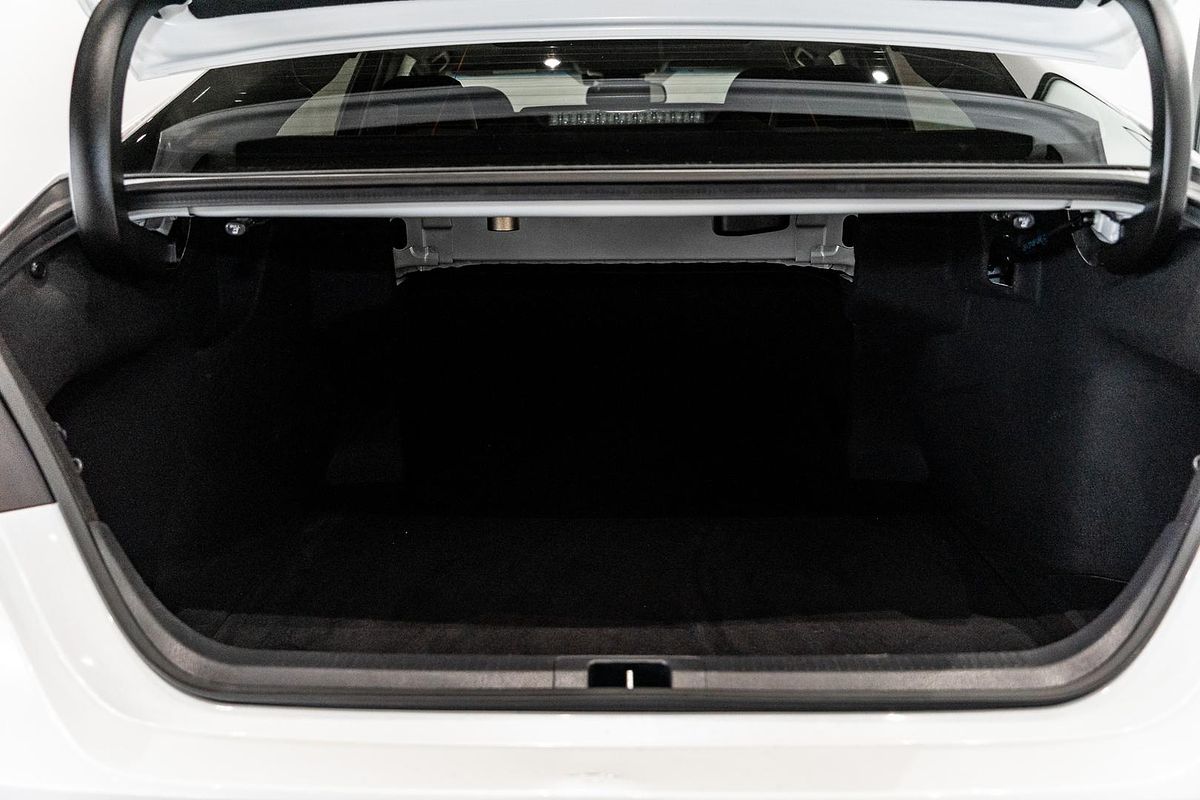 2021 Toyota Camry SL AXVH70R