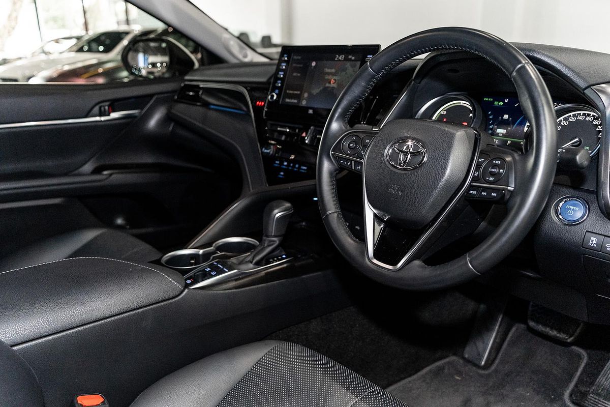 2021 Toyota Camry SL AXVH70R