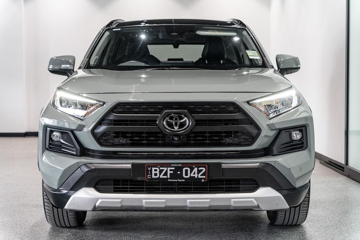 2022 Toyota RAV4 Edge AXAA54R