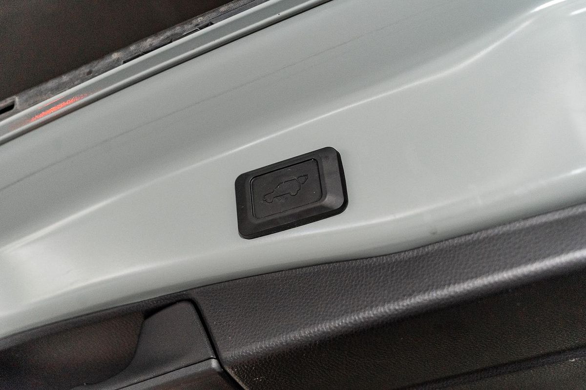 2022 Toyota RAV4 Edge AXAA54R