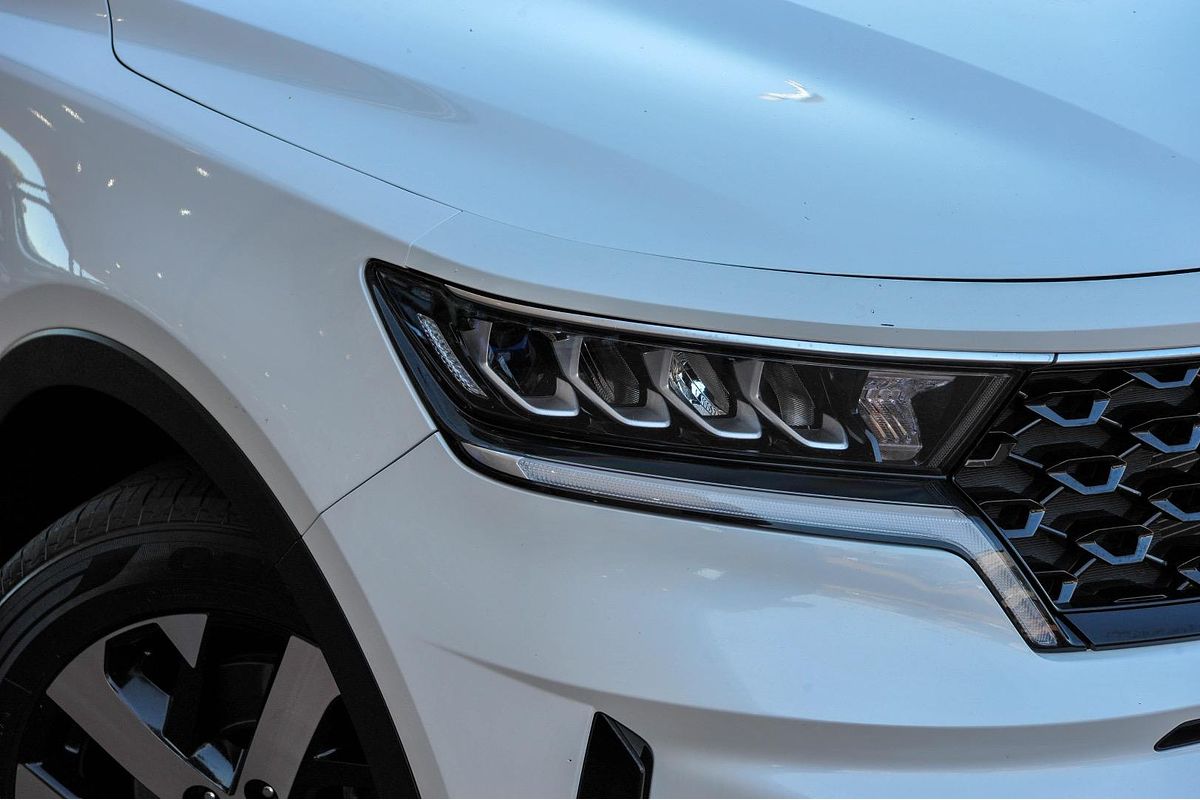 2022 Kia Sorento Sport MQ4