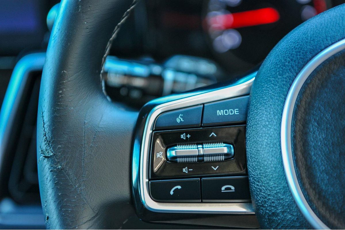 2022 Kia Sorento Sport MQ4