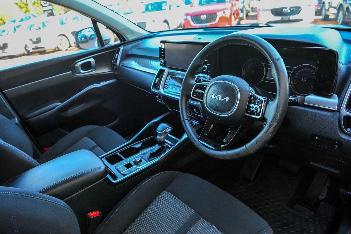 2022 Kia Sorento Sport MQ4