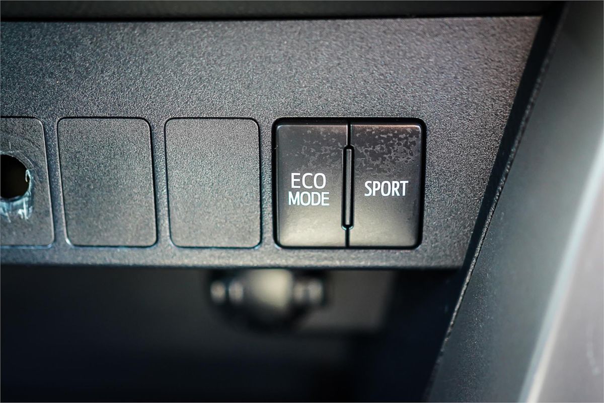 2017 Toyota RAV4 GX ALA49R