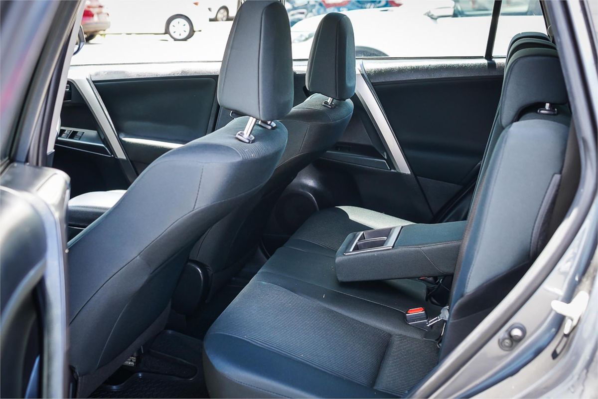 2017 Toyota RAV4 GX ALA49R