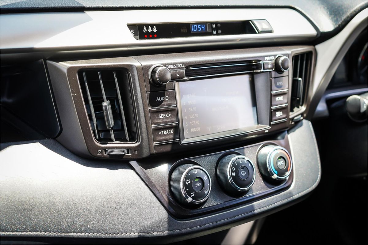 2017 Toyota RAV4 GX ALA49R