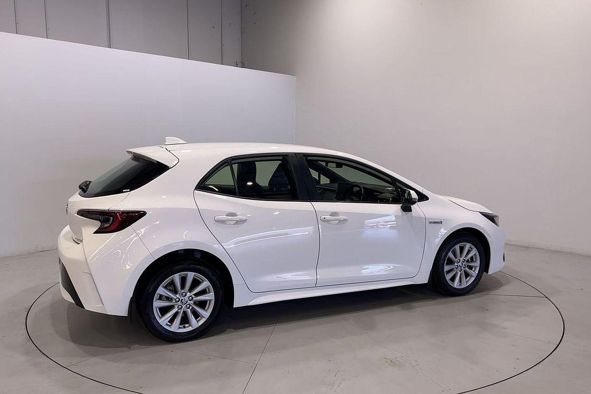 2023 Toyota Corolla Ascent Sport Hybrid ZWE219R